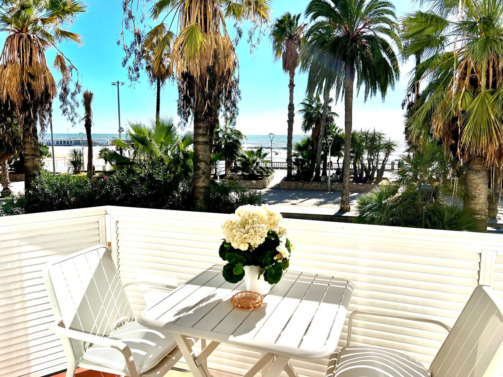 Sitges Seafront Ribera Apartment ภายนอก รูปภาพ
